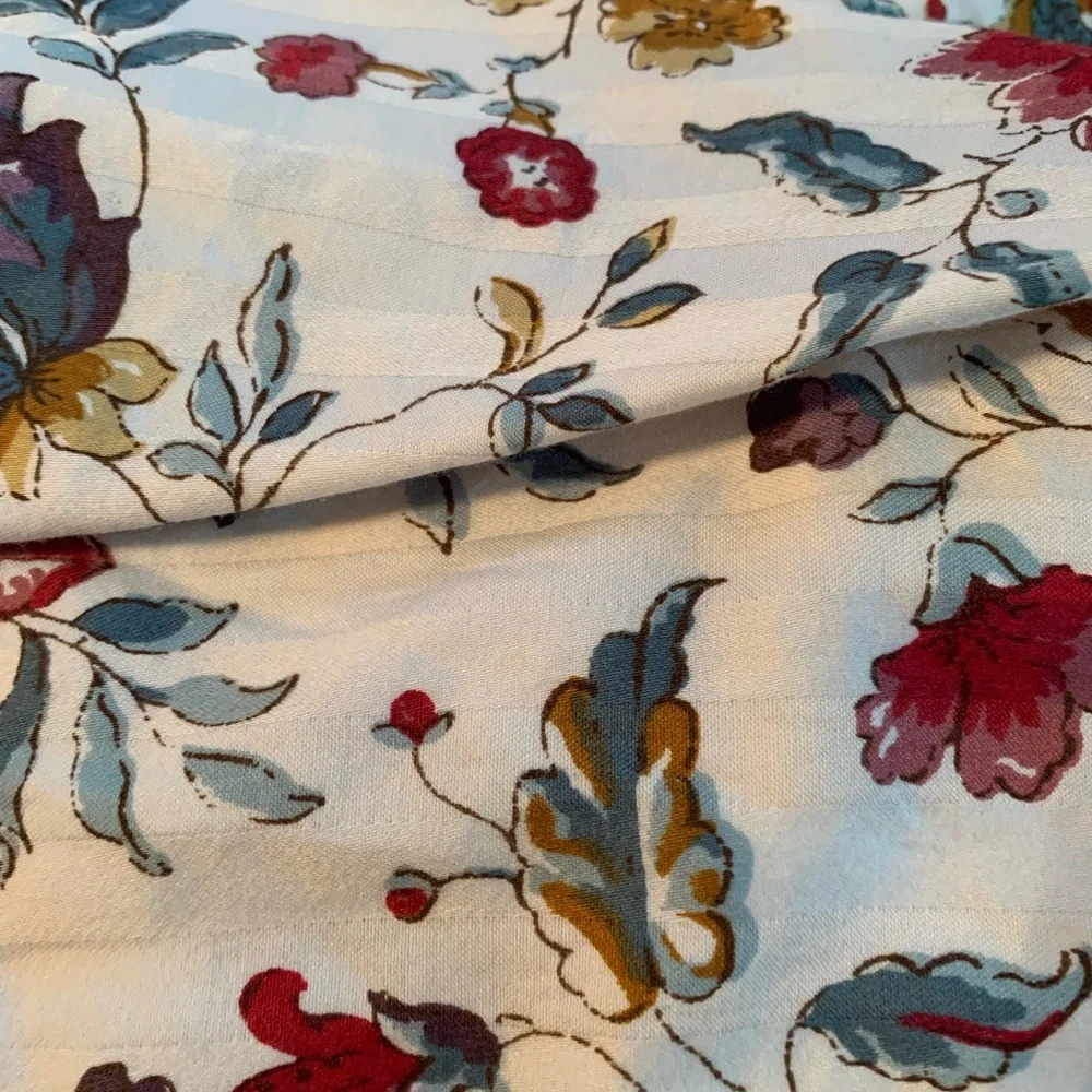 L.L. Bean Floral Duvet Cover with Red and Blue Accents